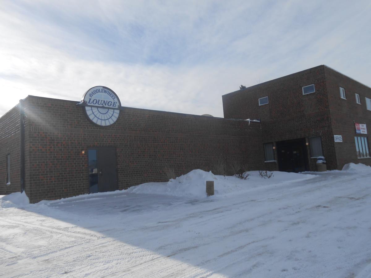 Great American Inn & Suites Devils Lake Luaran gambar